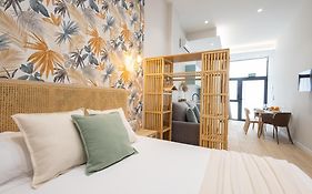Florit Flats - The Trafalgar Apartments I